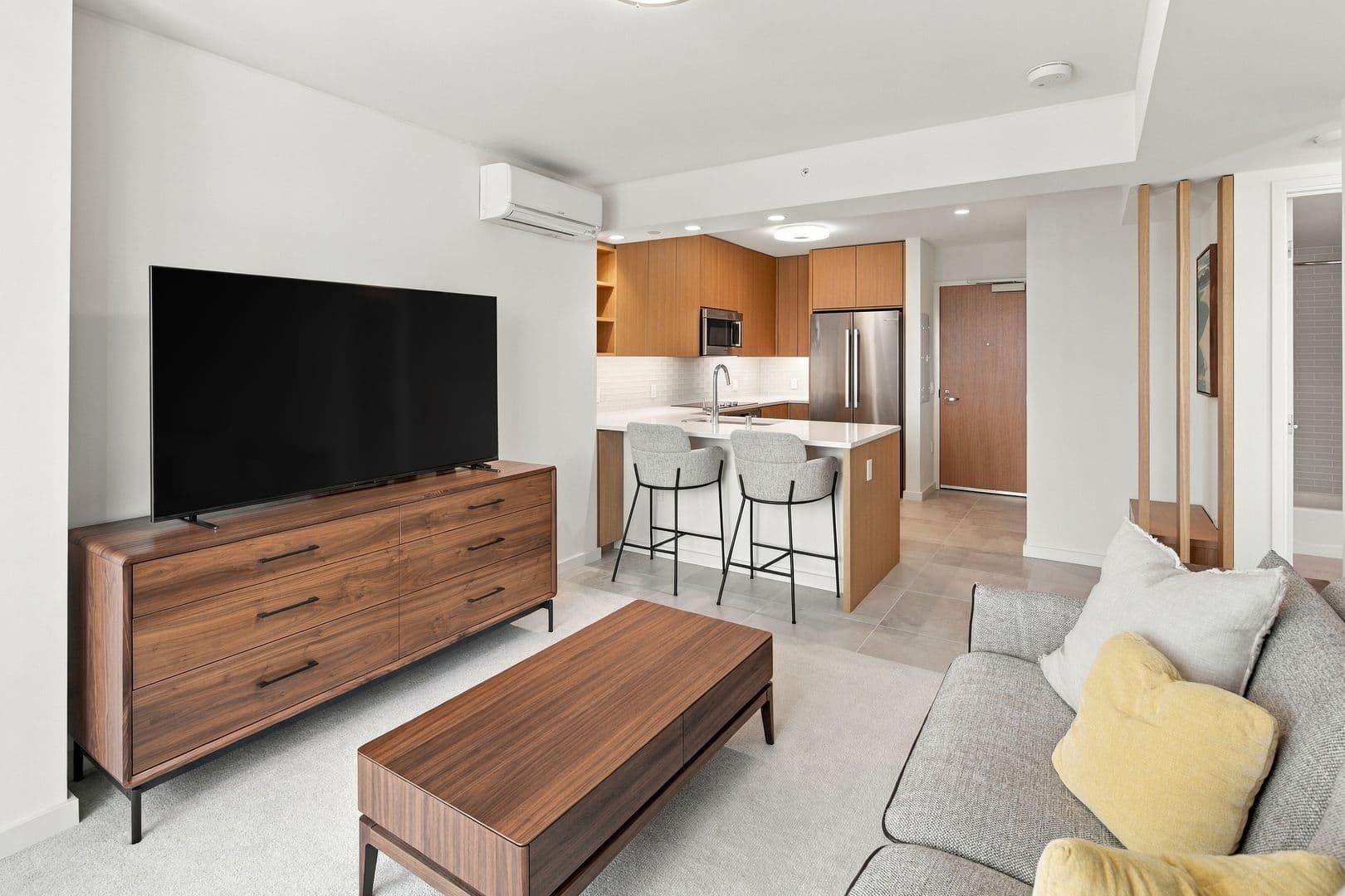 Honolulu Condo: 1388 Kapiolani Blvd #2810