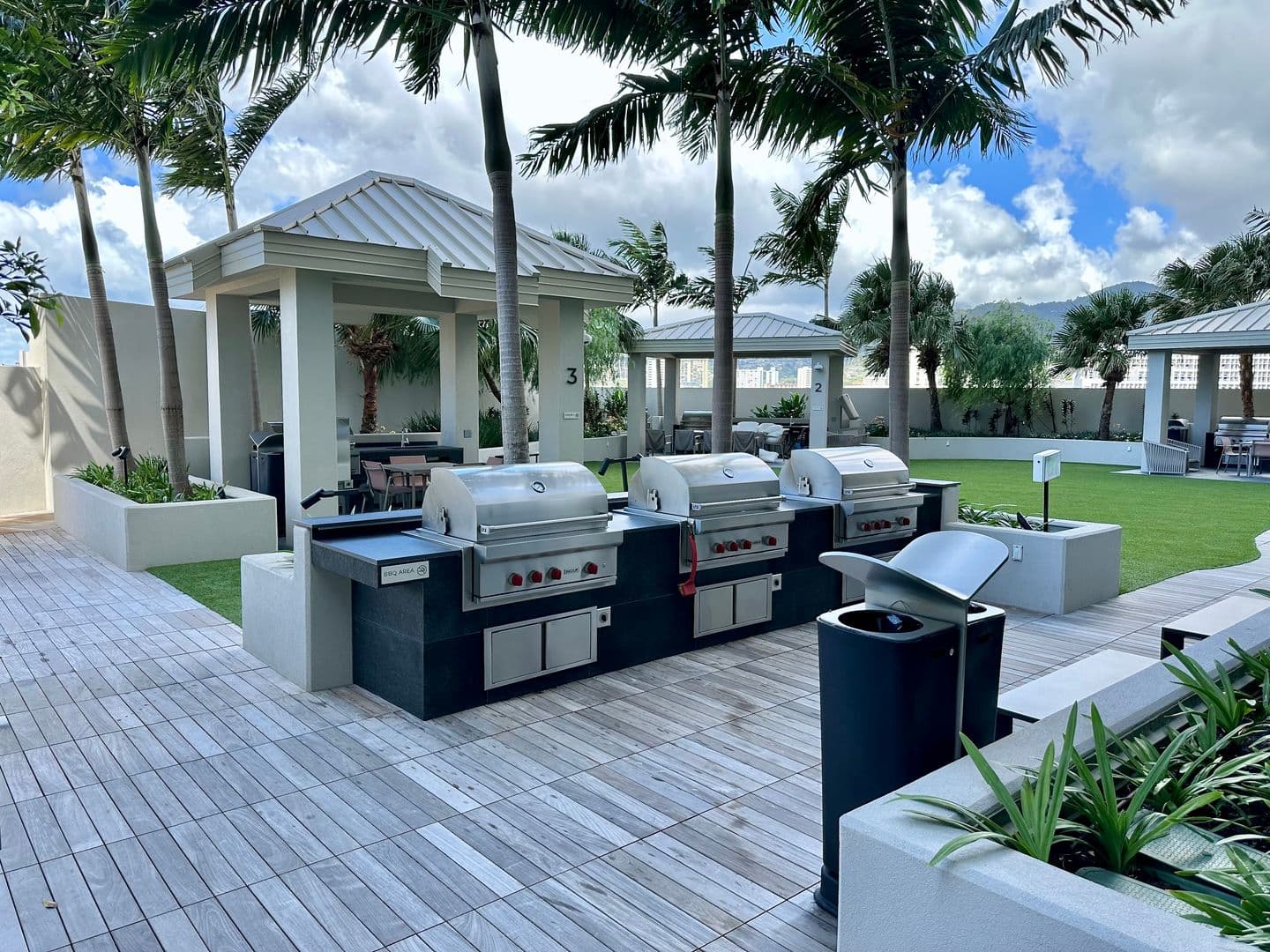 Honolulu House: 1388 Kapiolani Blvd #3310