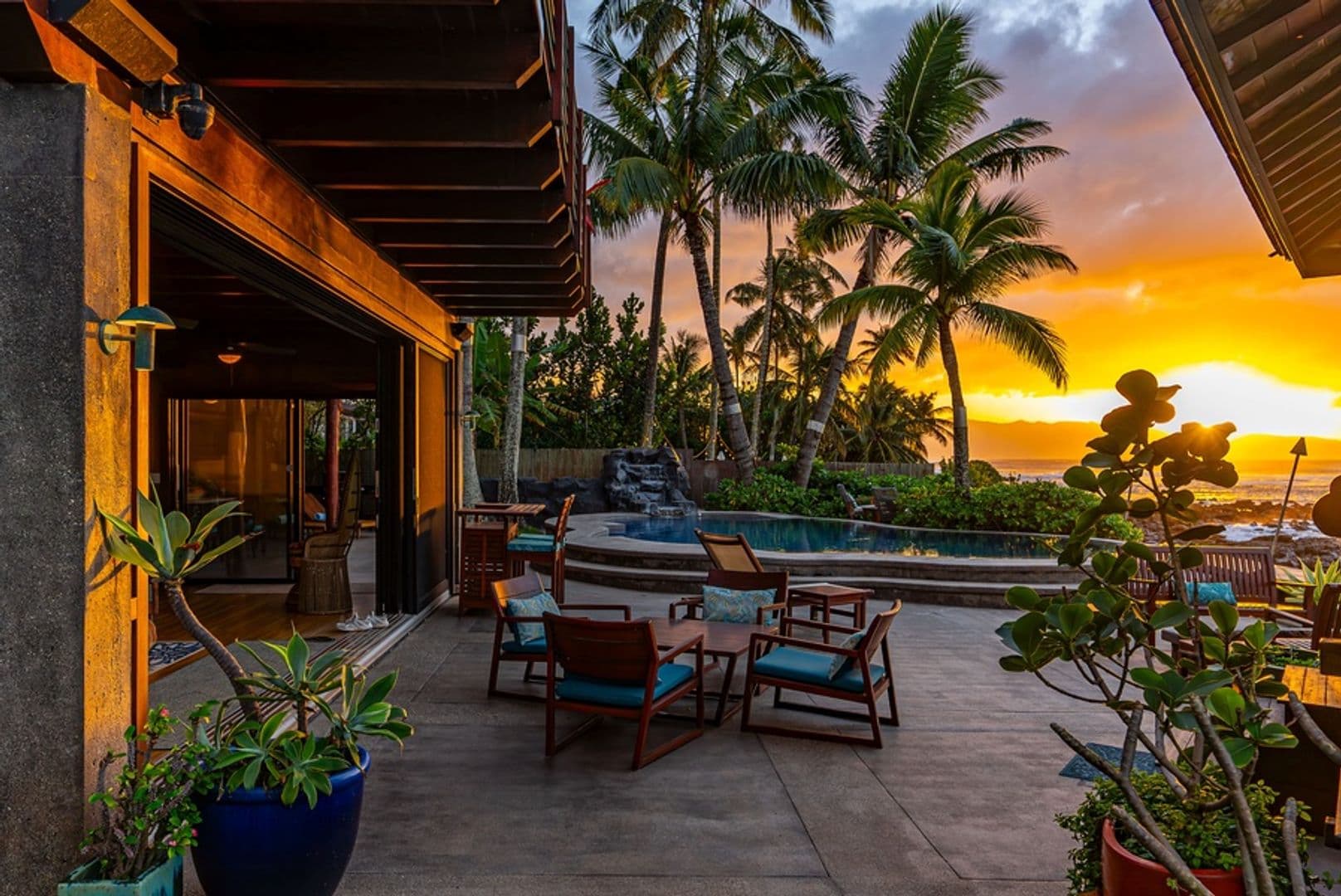 Haleiwa House: 61-205 Kamehameha Highway
