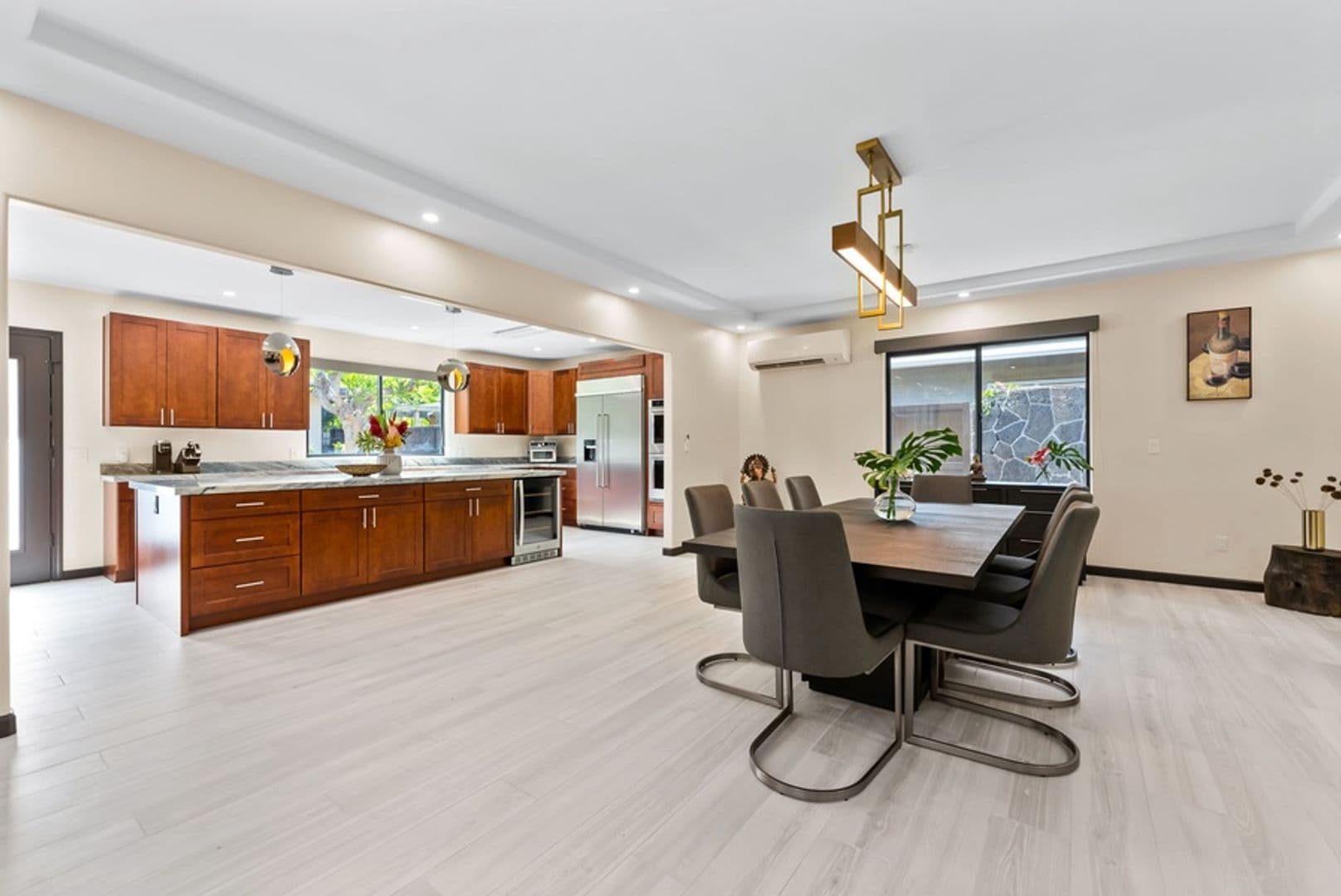 Honolulu House: 4523 Aukai Avenue