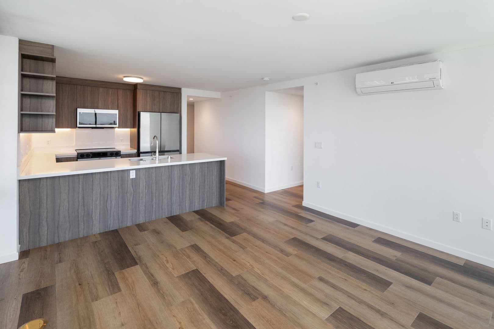 Honolulu Condo: 1500 Rycroft St #3919R