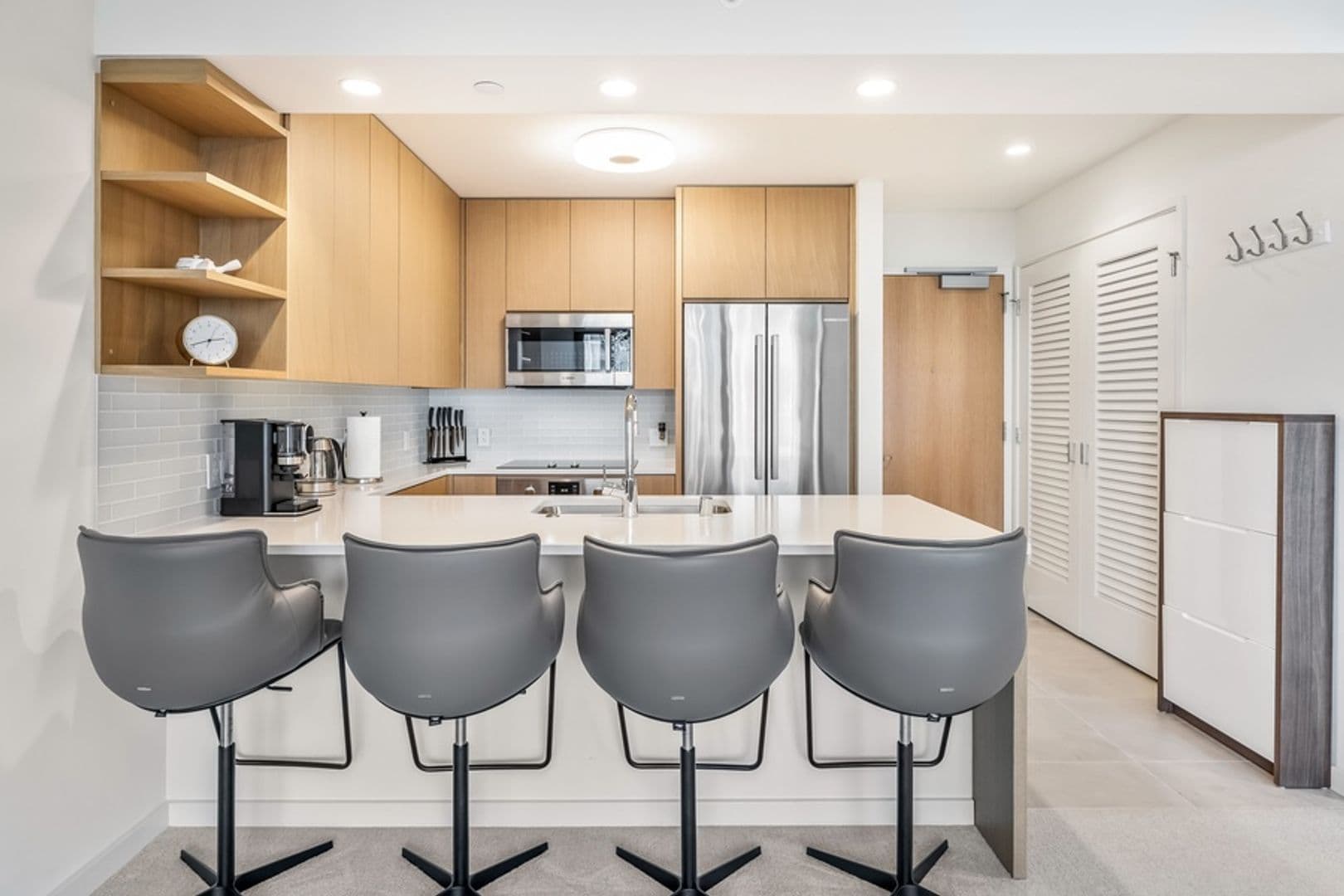 Honolulu Condo: 1388 Kapiolani Boulevard