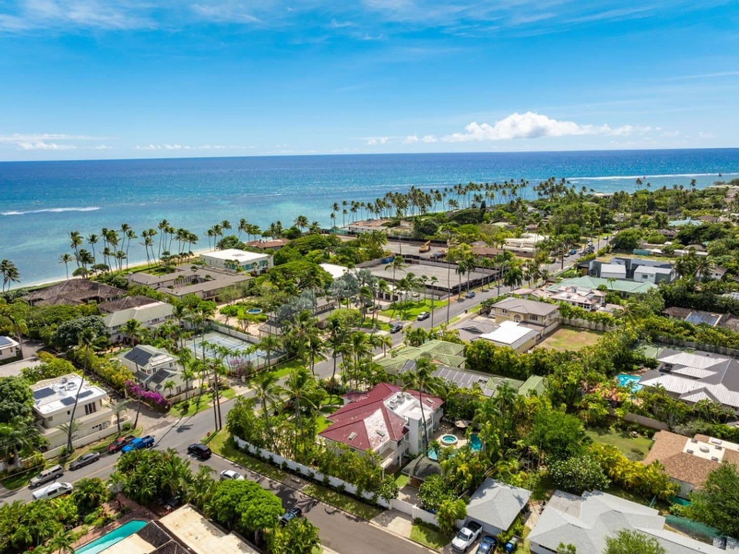 Honolulu House: 4818 Kahala Ave