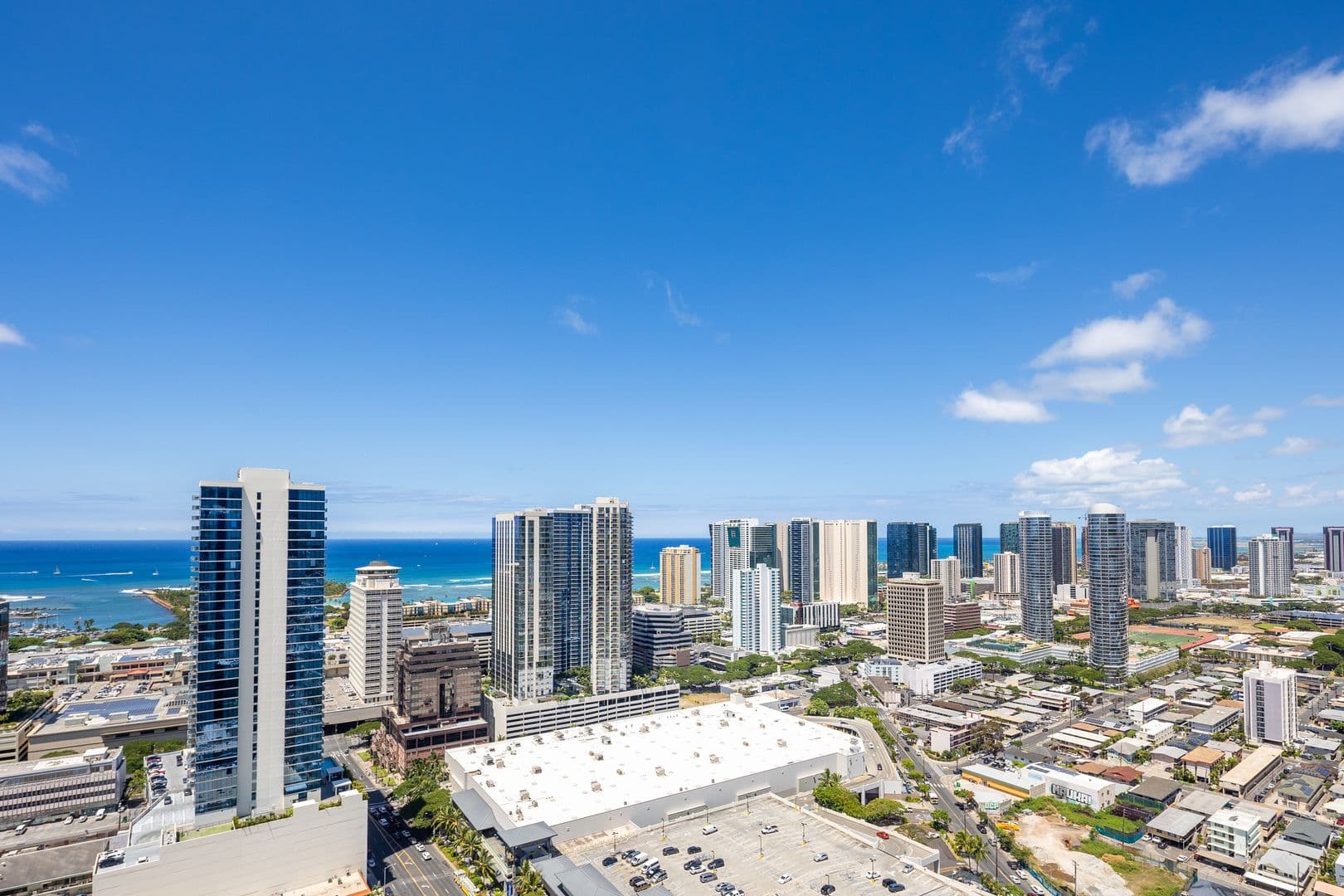 Honolulu Condo: 1500 Rycroft St #3919R