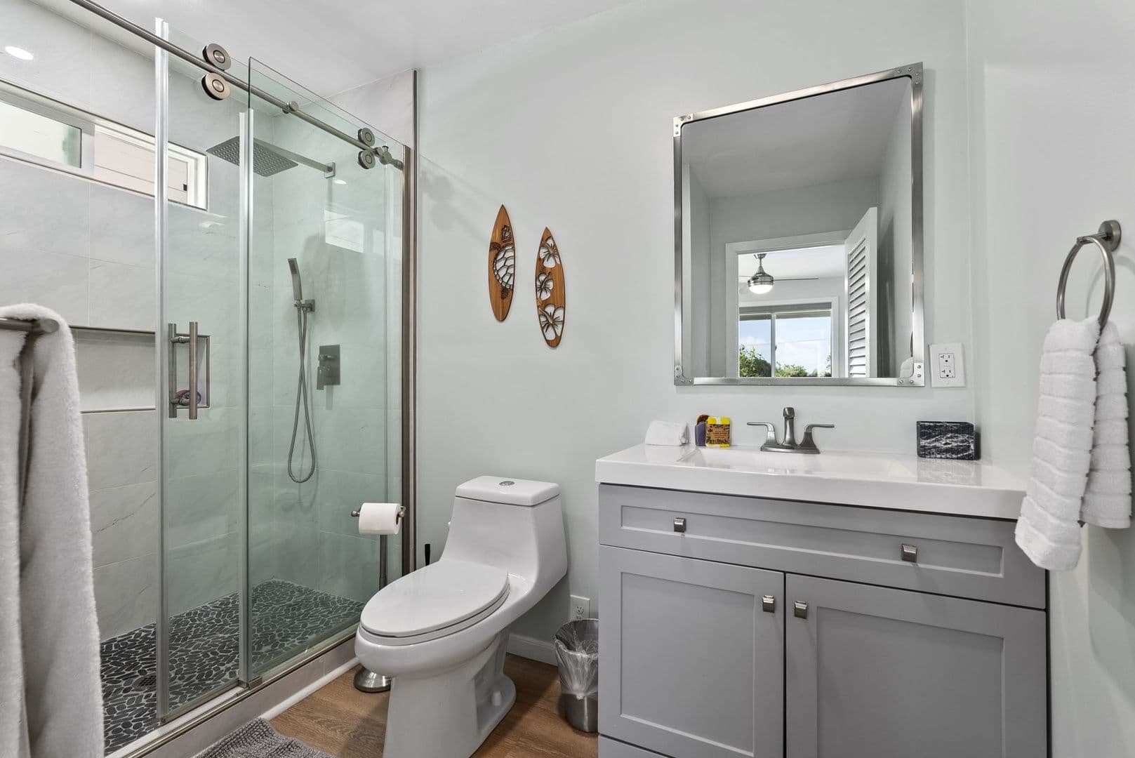 Kailua House: 1445 Mokolea Dr