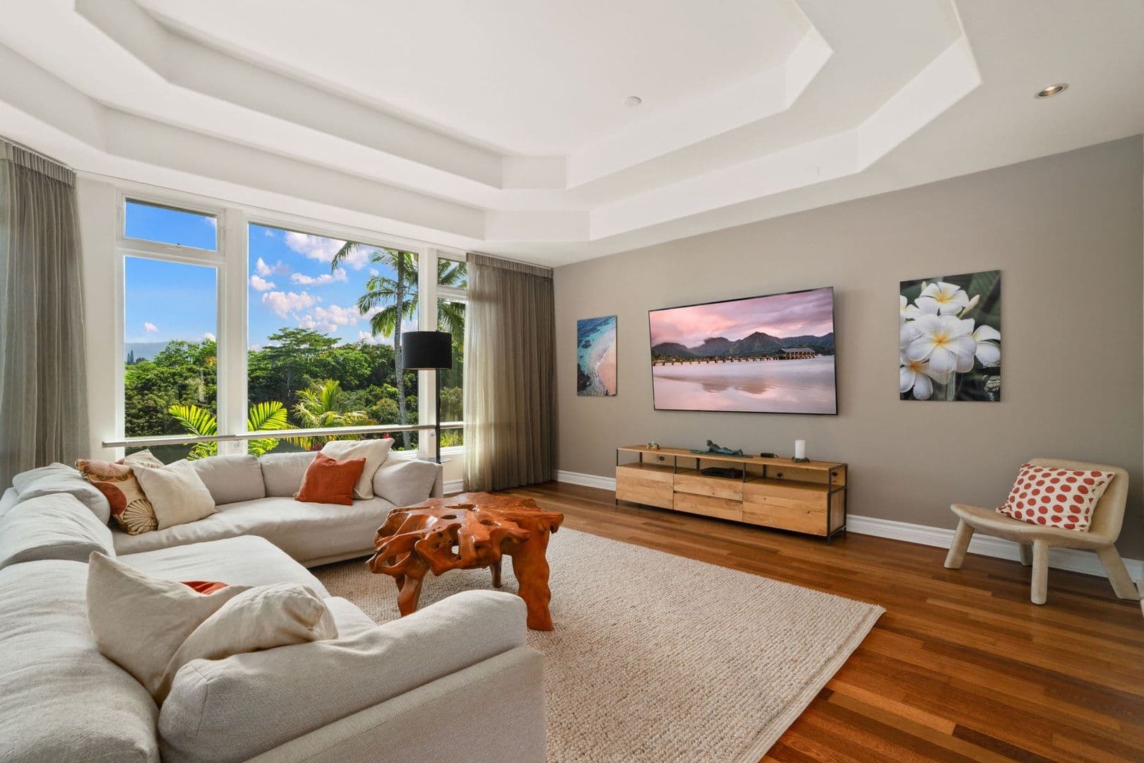 Princeville House: 4100 Queen Emma's Drive