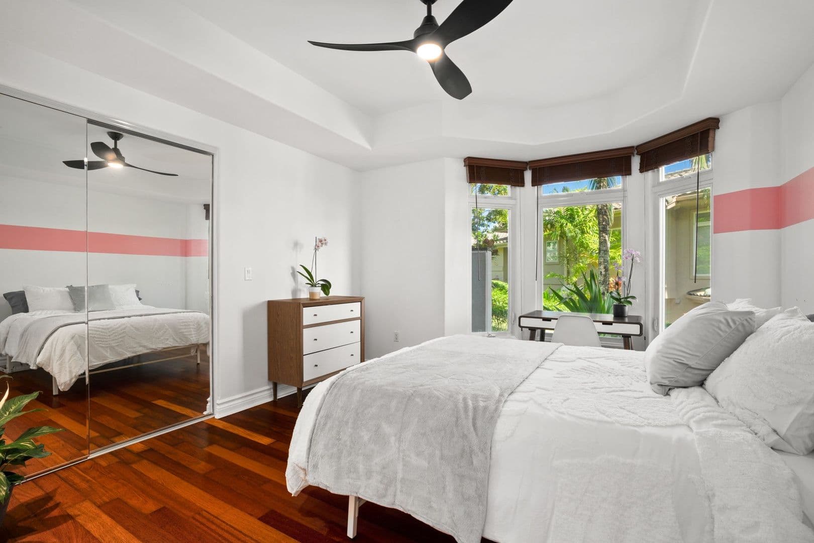 Princeville House: 4100 Queen Emma's Drive