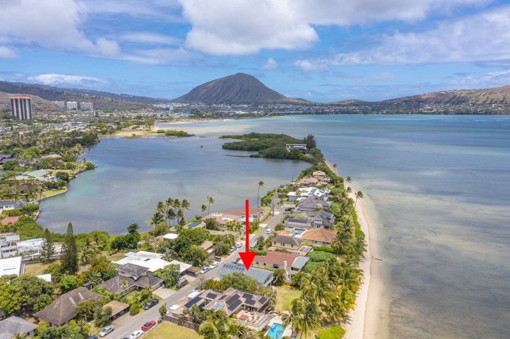 Honolulu House: 230 Paiko Drive