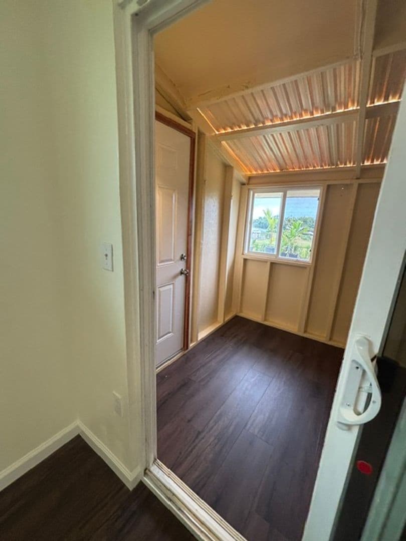 Hilo House: 1413 Kilaha Street