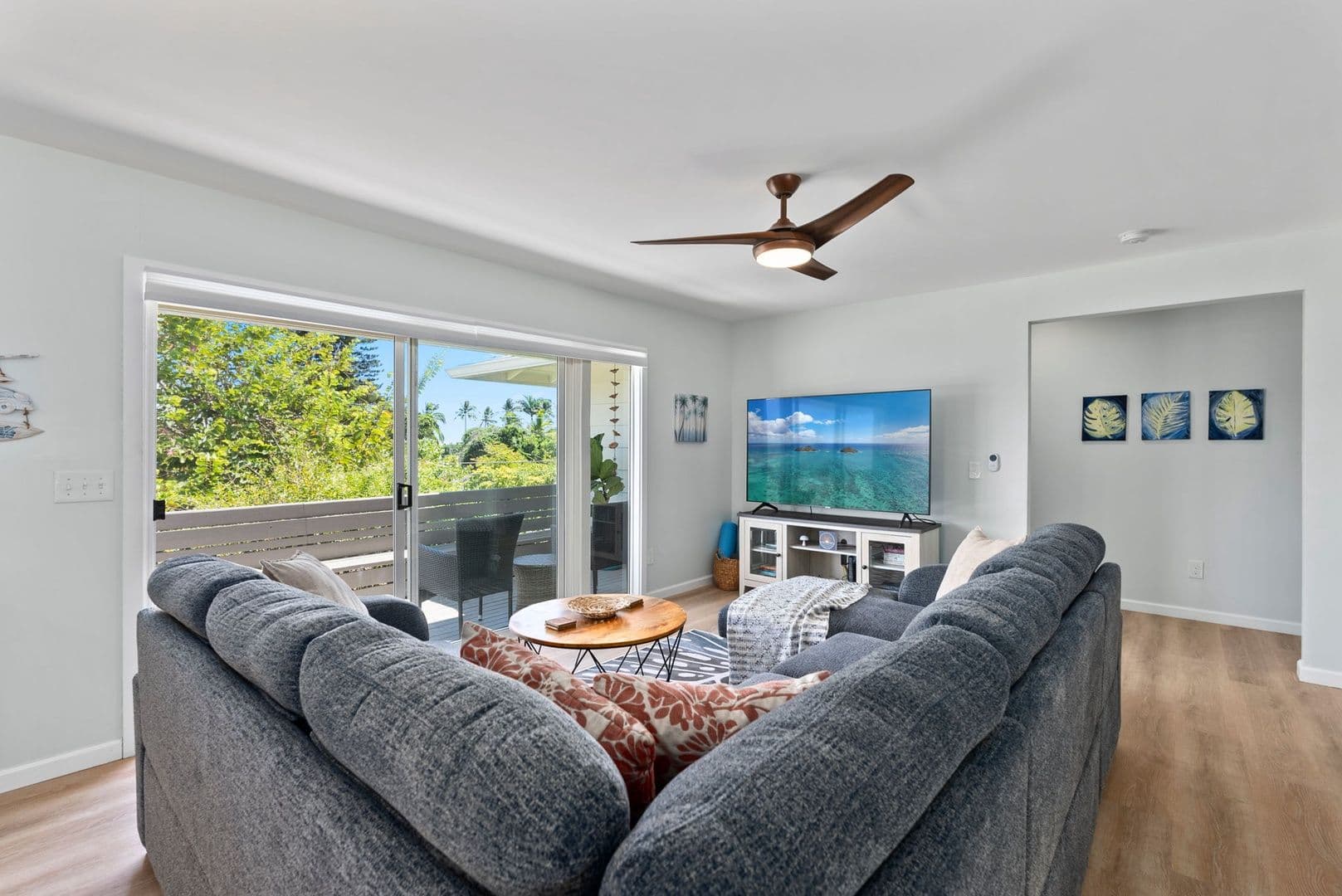 Kailua House: 1445 Mokolea Dr