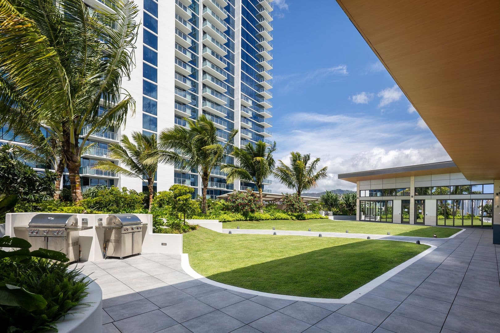 Honolulu Condo: 1500 Rycroft St #3919R