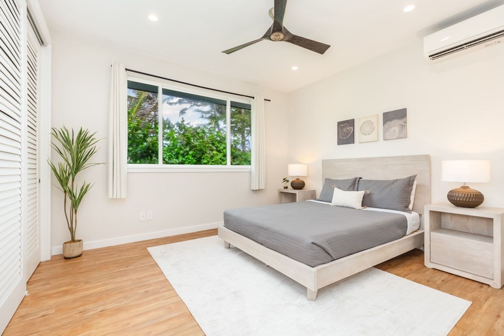 Laie House: 55-137 Kamehameha Highway