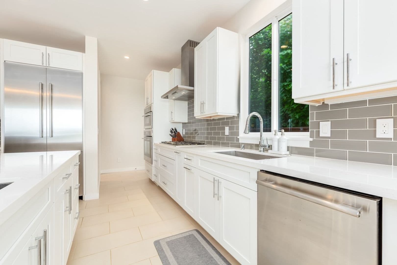 Laie House: 55-137 Kamehameha Highway