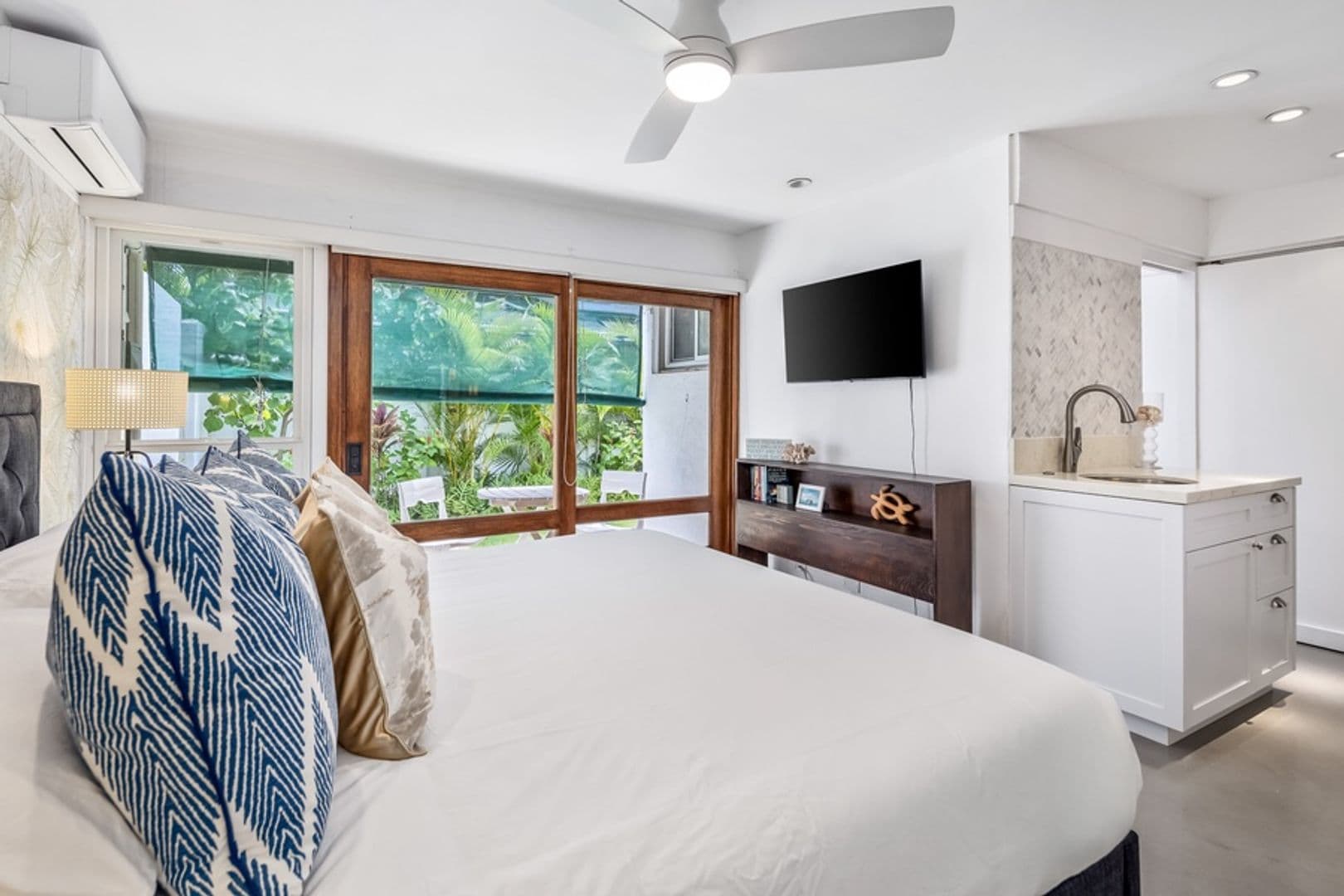 Kailua House: 165 Kailuana Loop