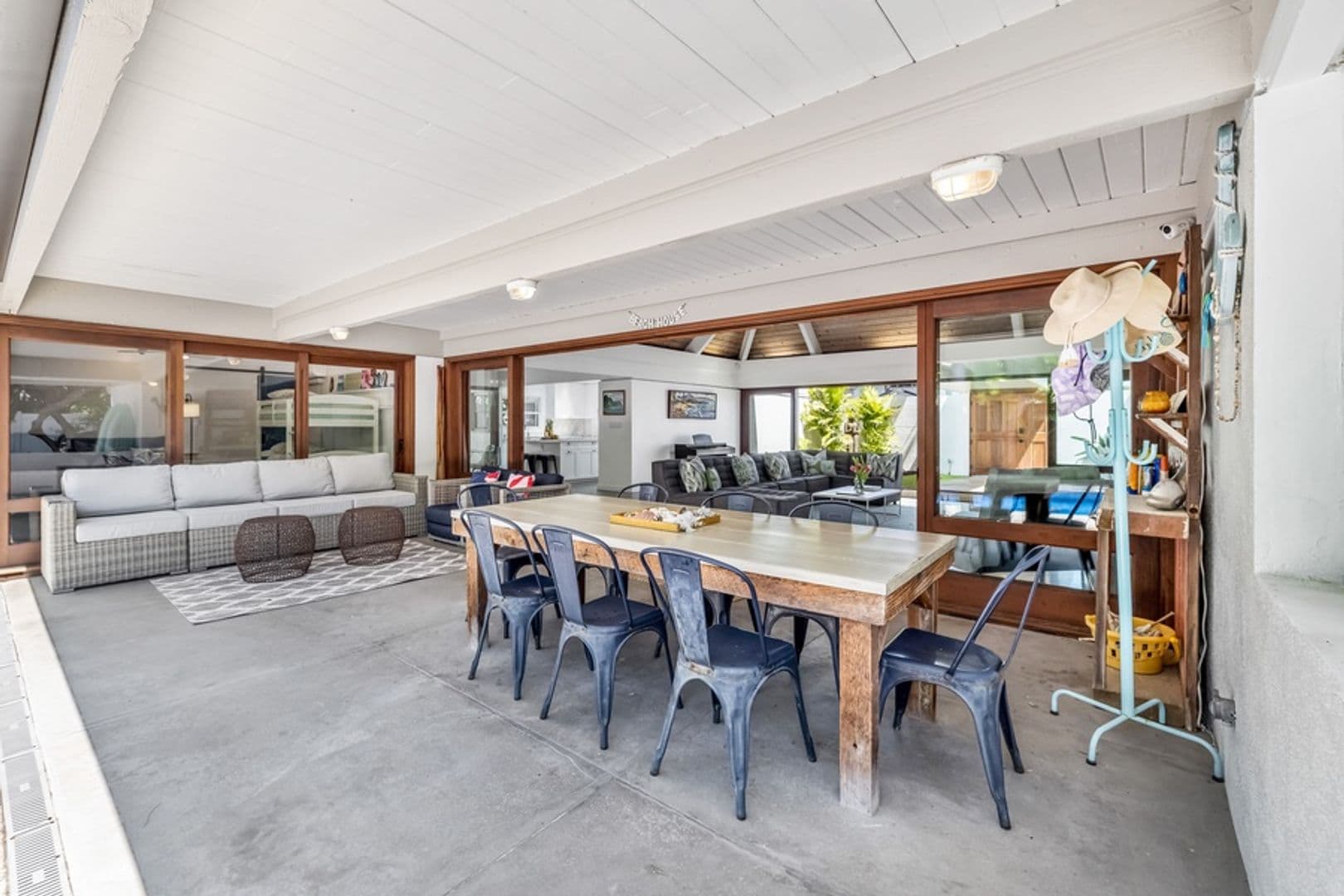 Kailua House: 165 Kailuana Loop