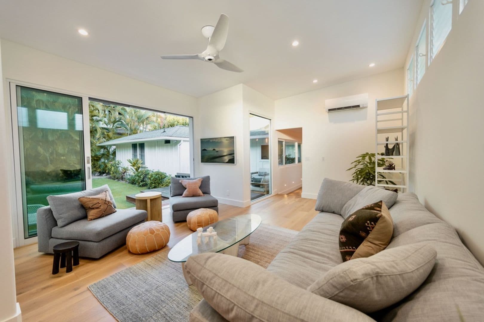 Kailua House: 149 Haokea Dr