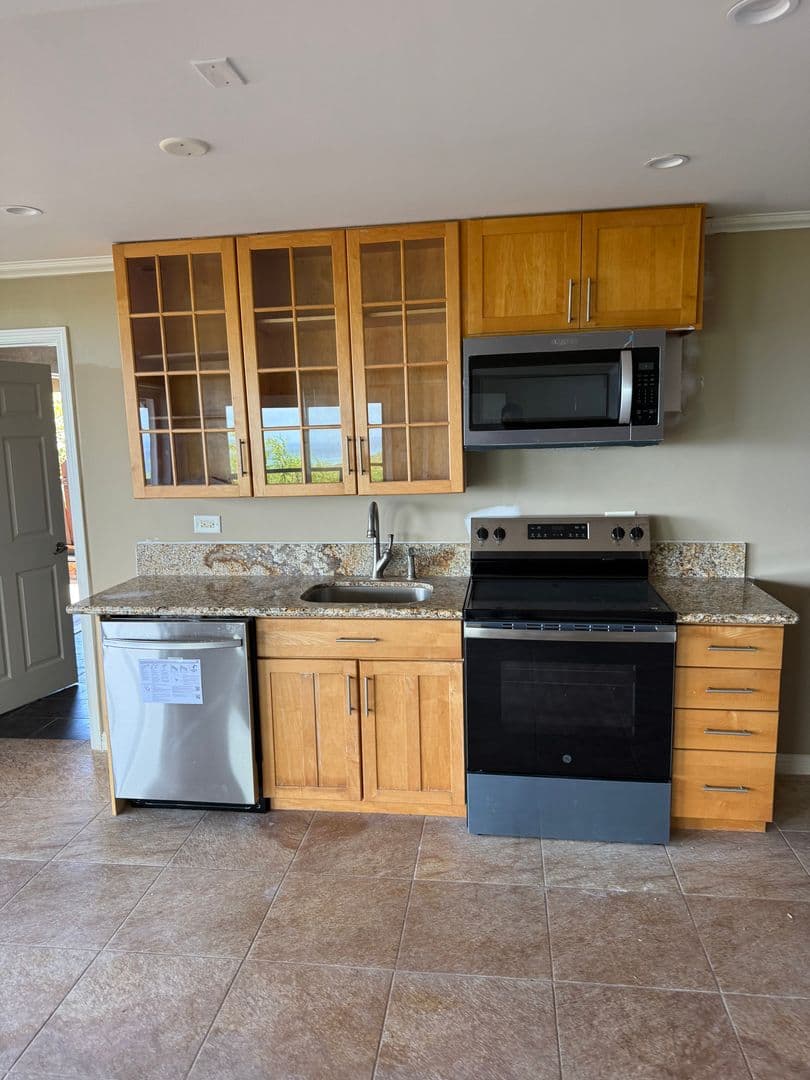 Honolulu Apartment: 1627 Paula Drive