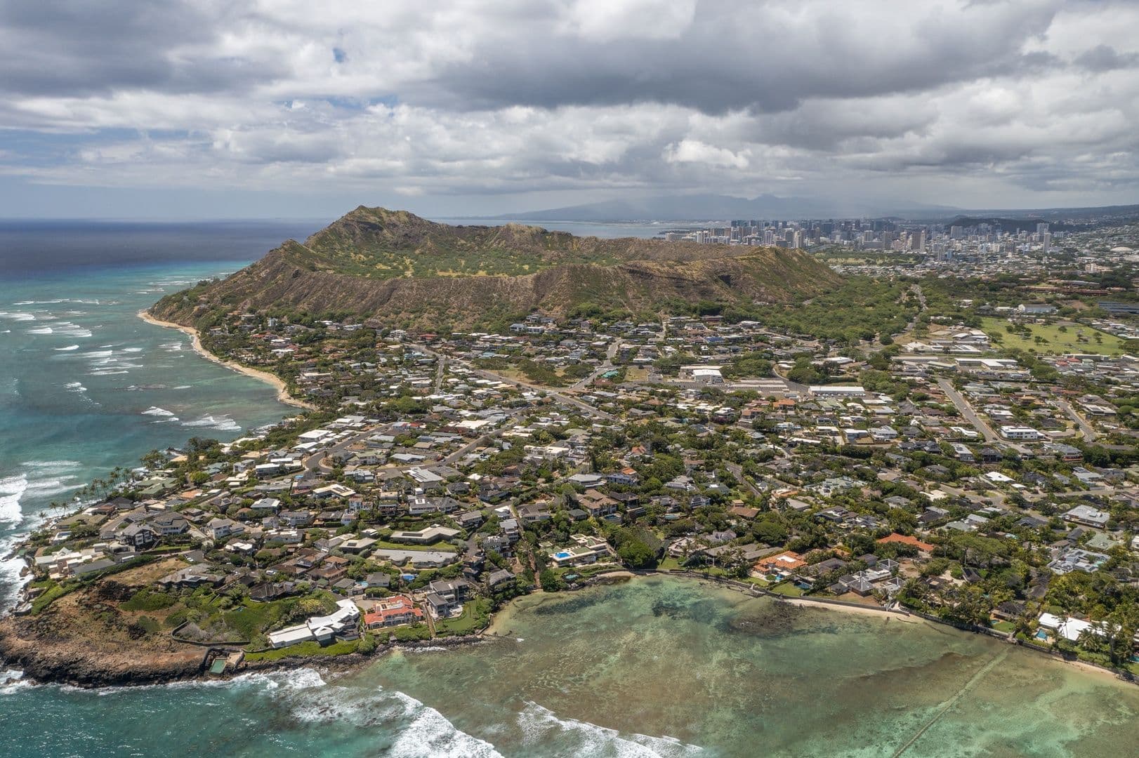 Honolulu House: 4034 Black Point Rd.