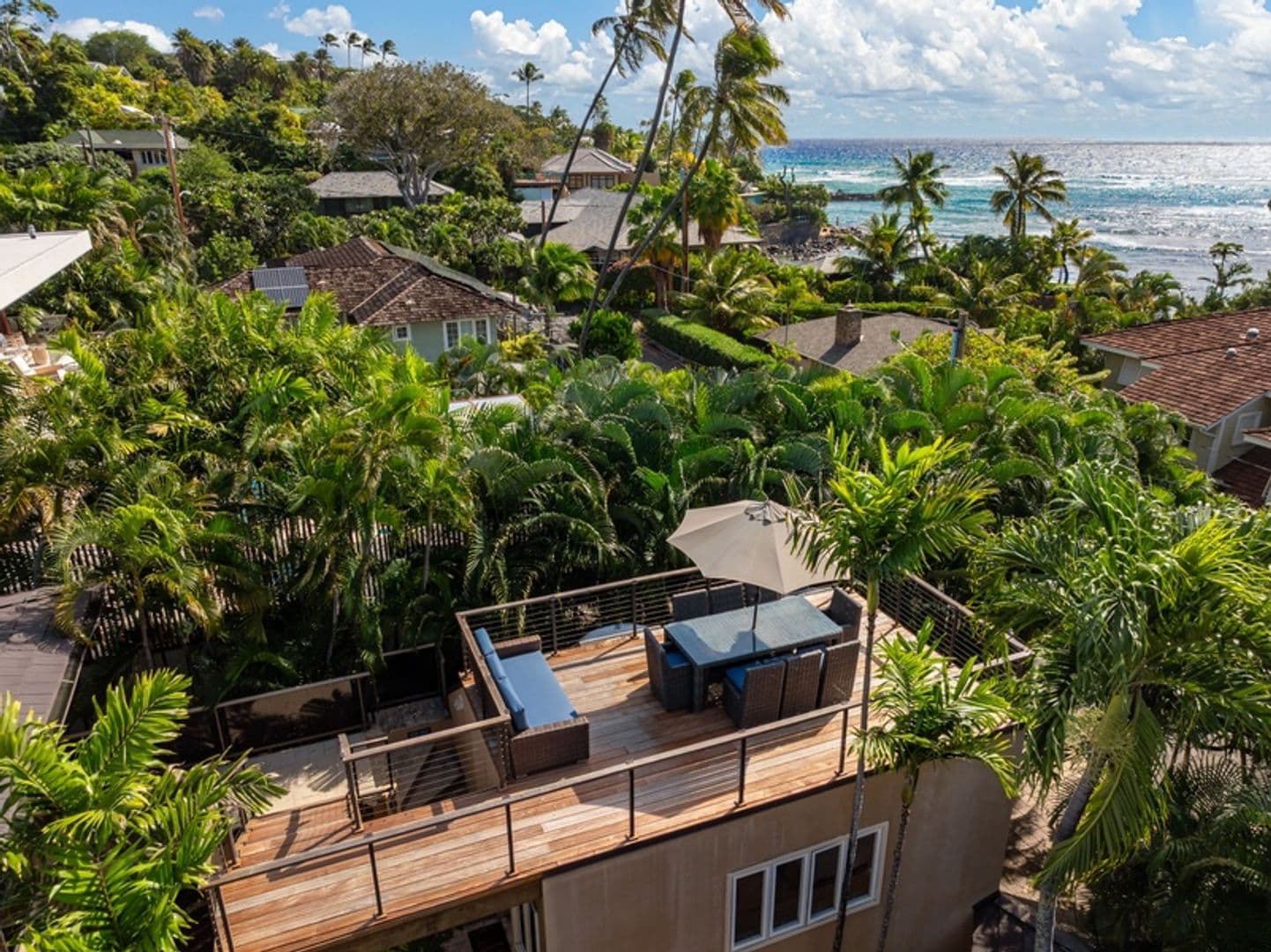 Honolulu House: 224C Kulamanu Pl