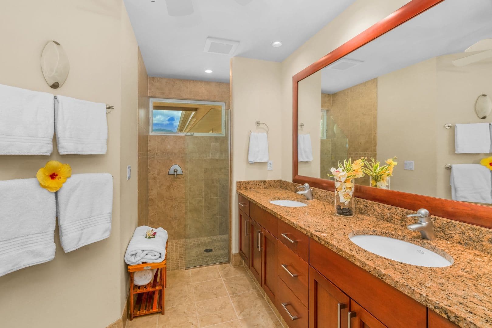 Princeville House: 4100 Queen Emma's Dr #58