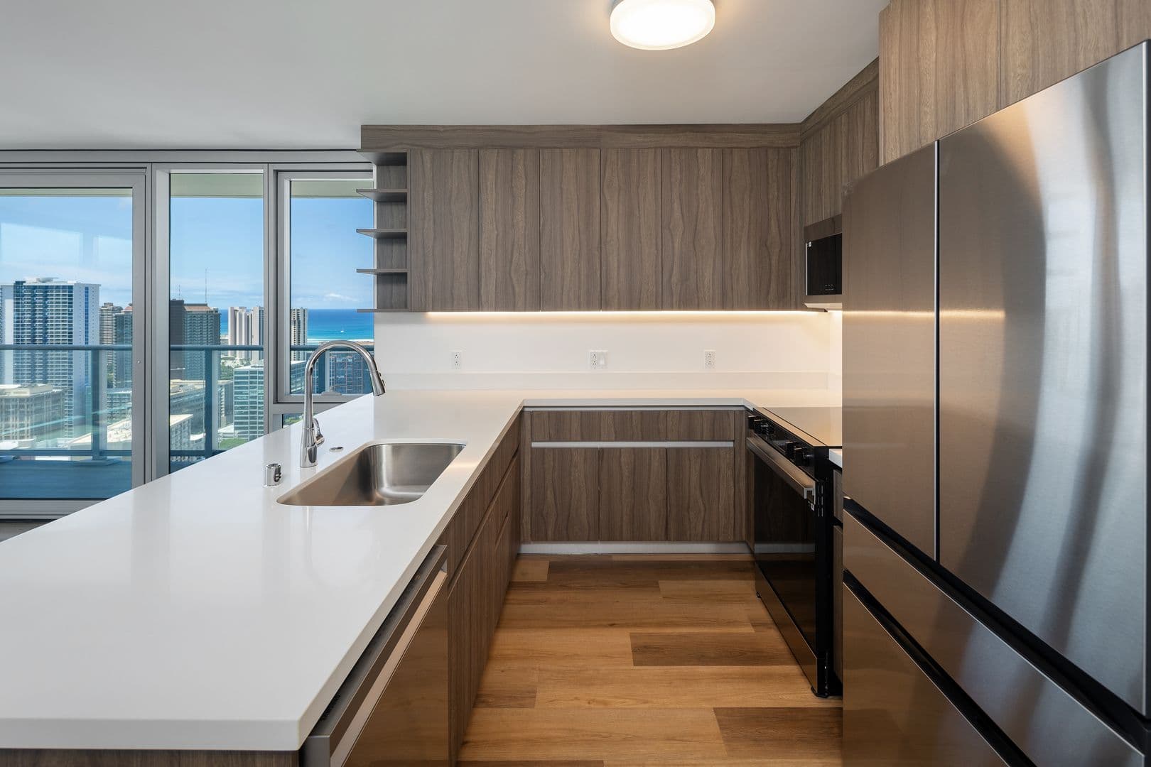 Honolulu Condo: 1500 Rycroft St #3919R
