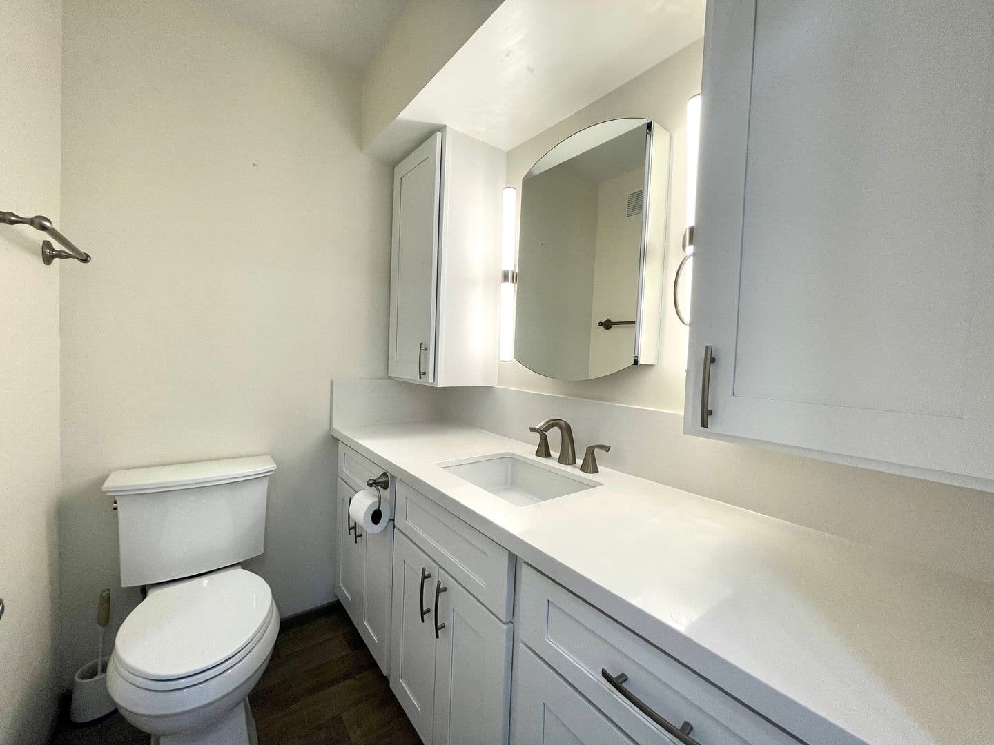 Honolulu Condo: 1645 Ala Wai Blvd #1007