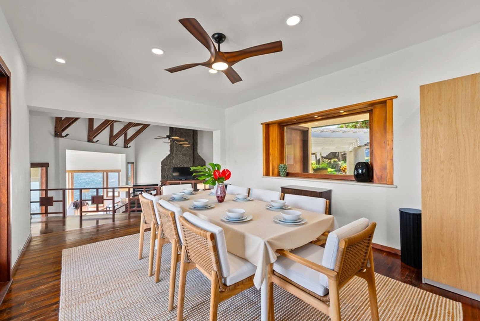 Honolulu House: 4157 Black Point Road