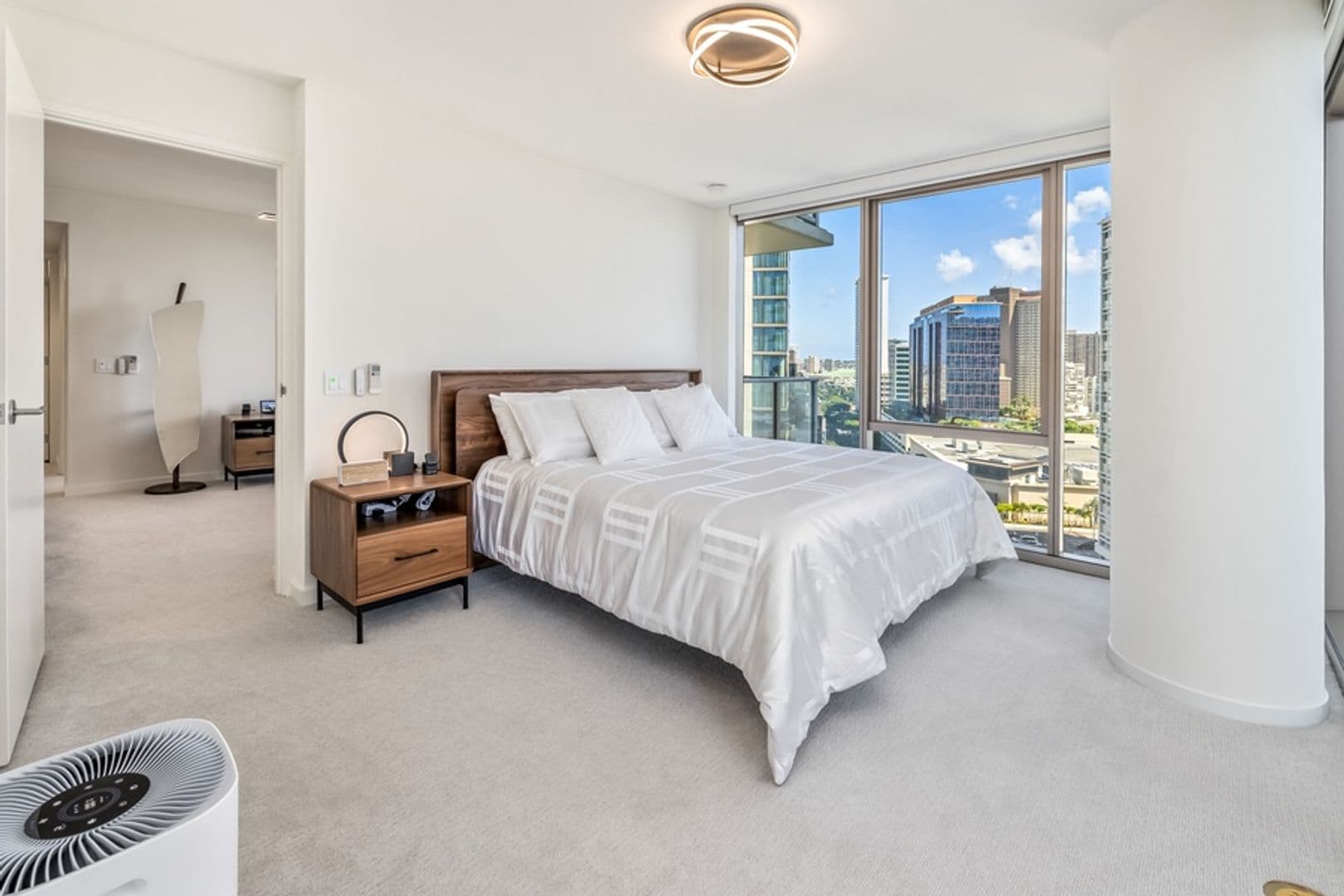 Honolulu Condo: 1388 Kapiolani Boulevard