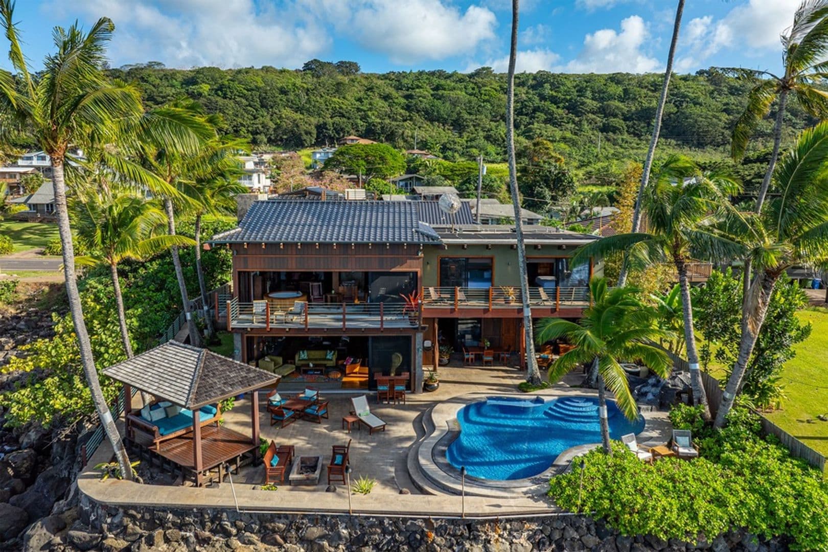 Haleiwa House: 61-205 Kamehameha Highway
