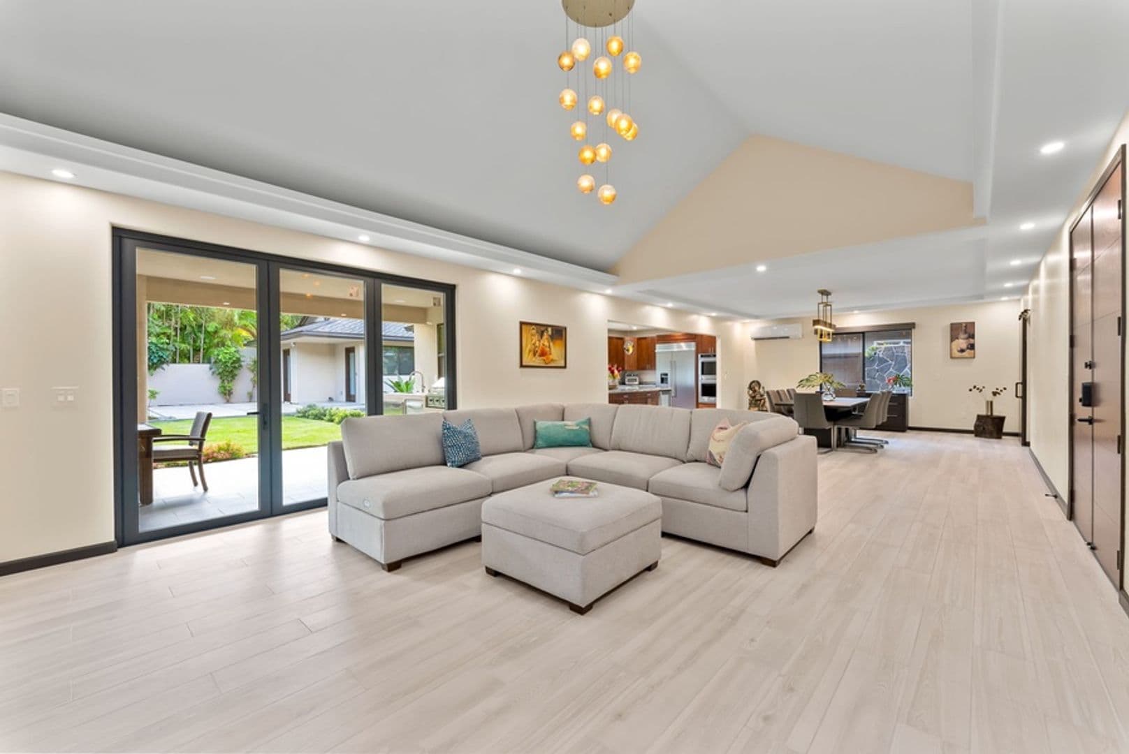 Honolulu House: 4523 Aukai Avenue