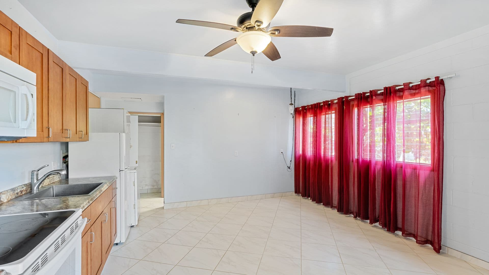Kailua Kona Apartment: 77-6689 Walua Rd