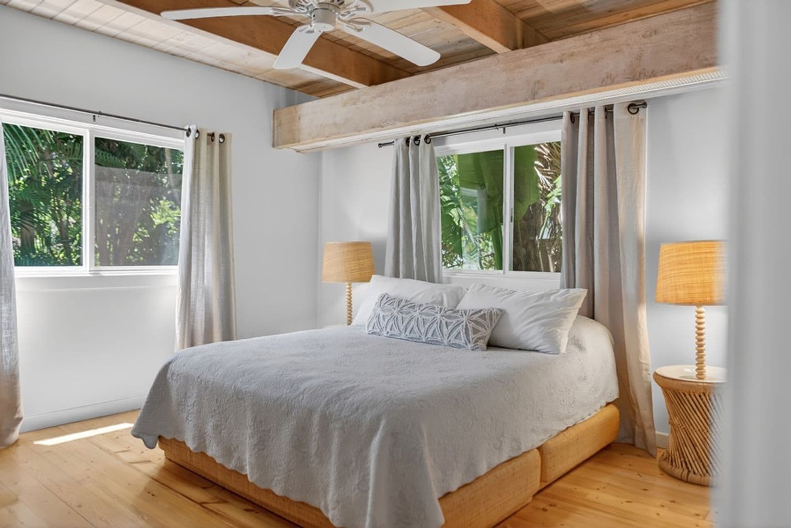 Haleiwa House: 59-60 Huelo Street