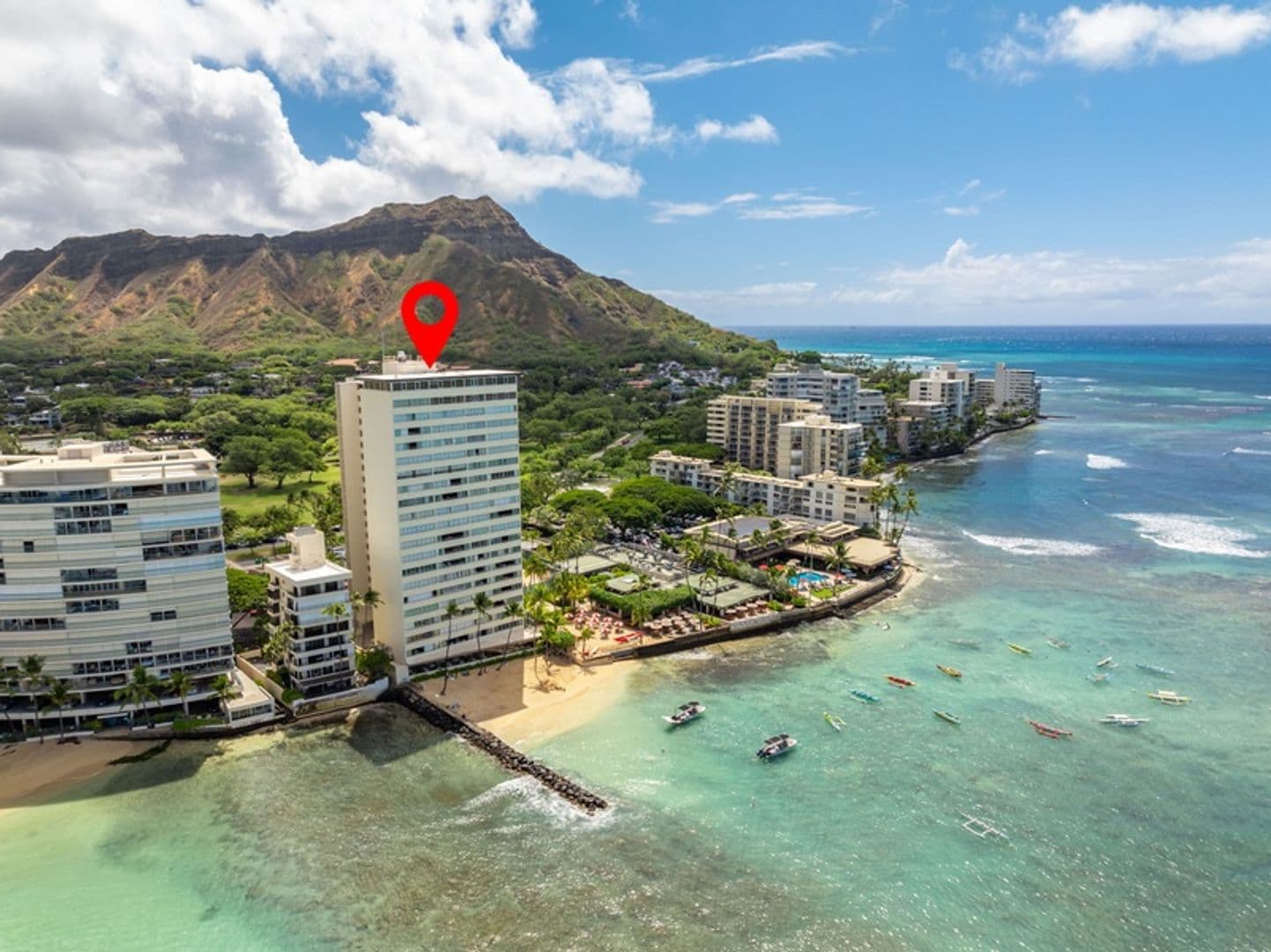 Honolulu House: 2895 Kalakaua Avenue