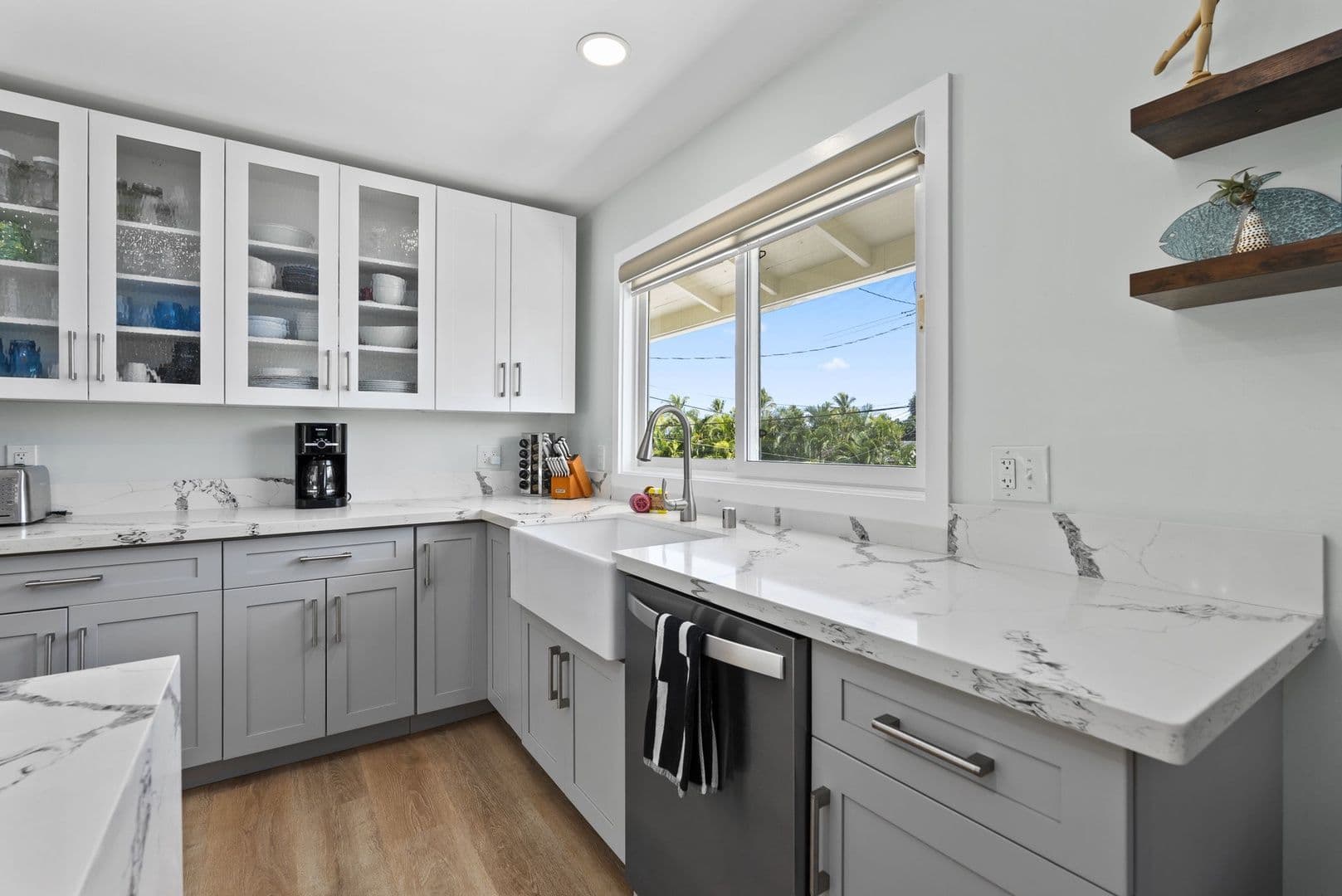 Kailua House: 1445 Mokolea Dr