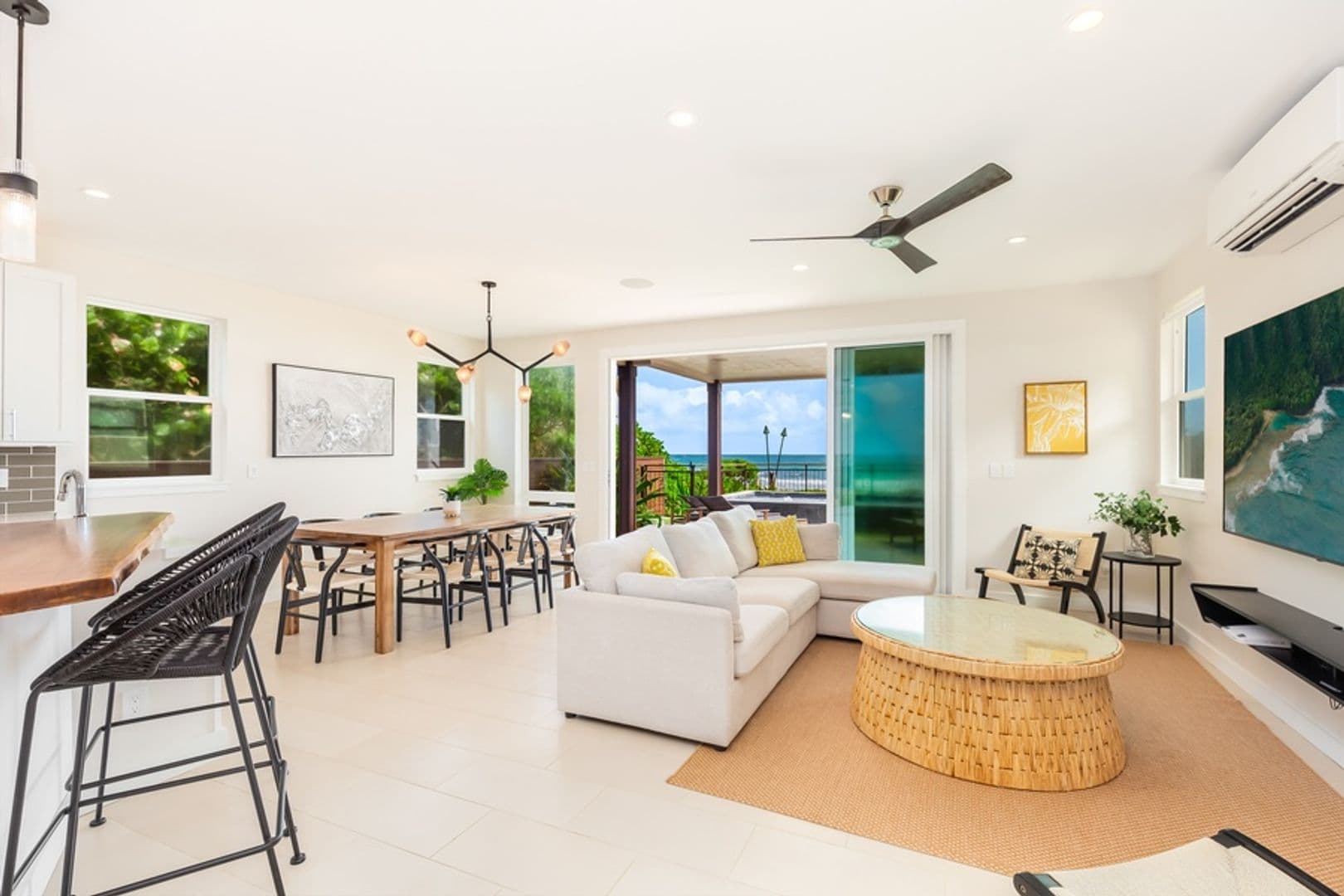 Laie House: 55-137 Kamehameha Highway