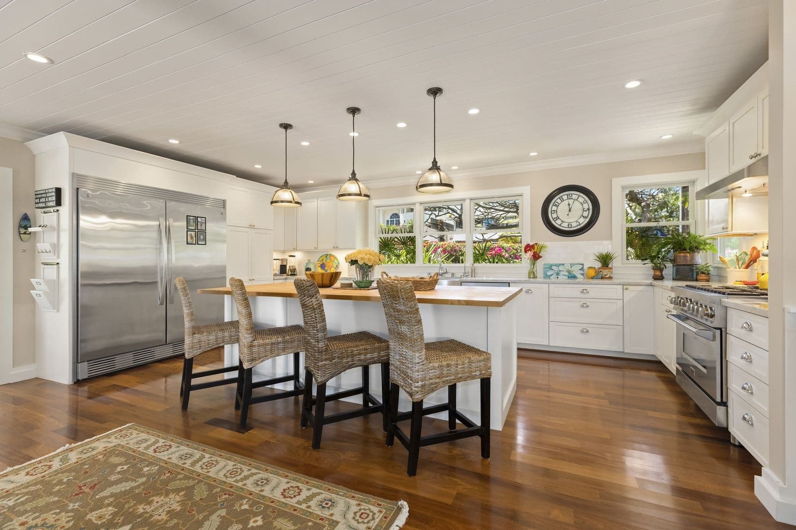 Honolulu House: 4034 Black Point Rd.
