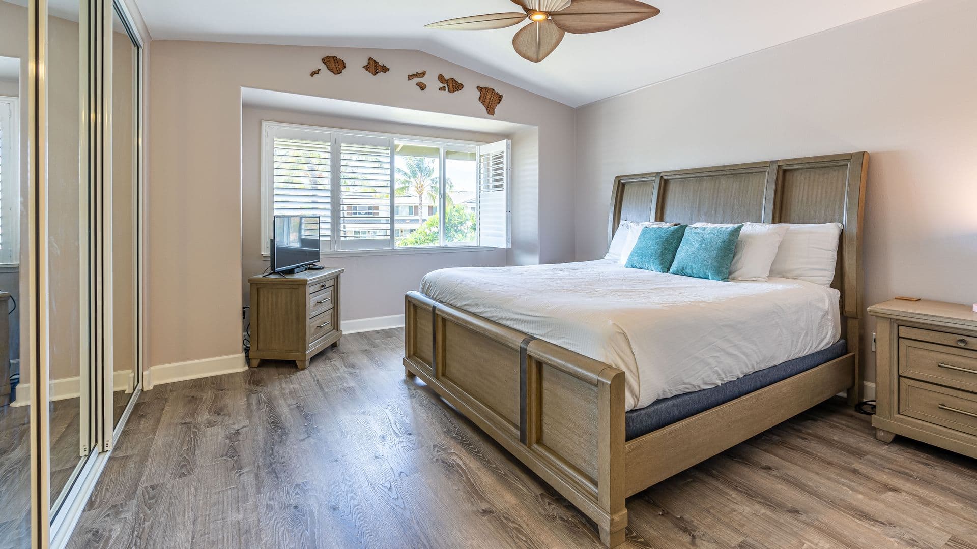 Kapolei House: 92-1508 Aliinui Drive #2