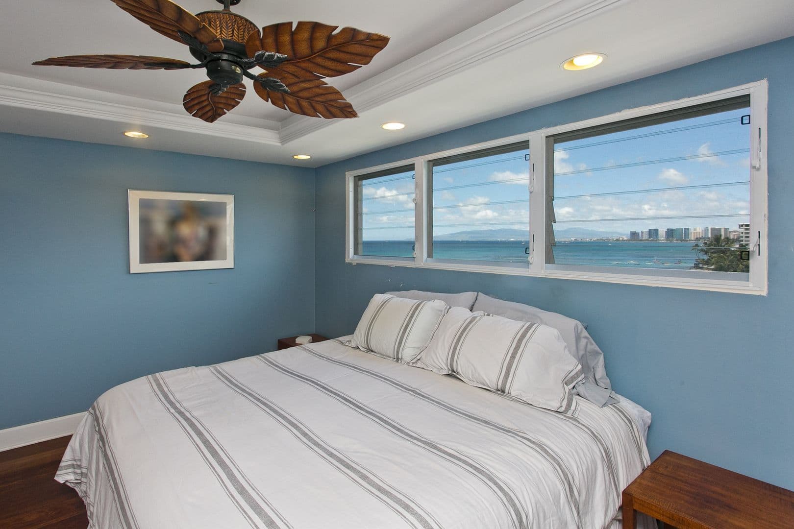Honolulu Condo: 3065 Kalakaua Ave #8