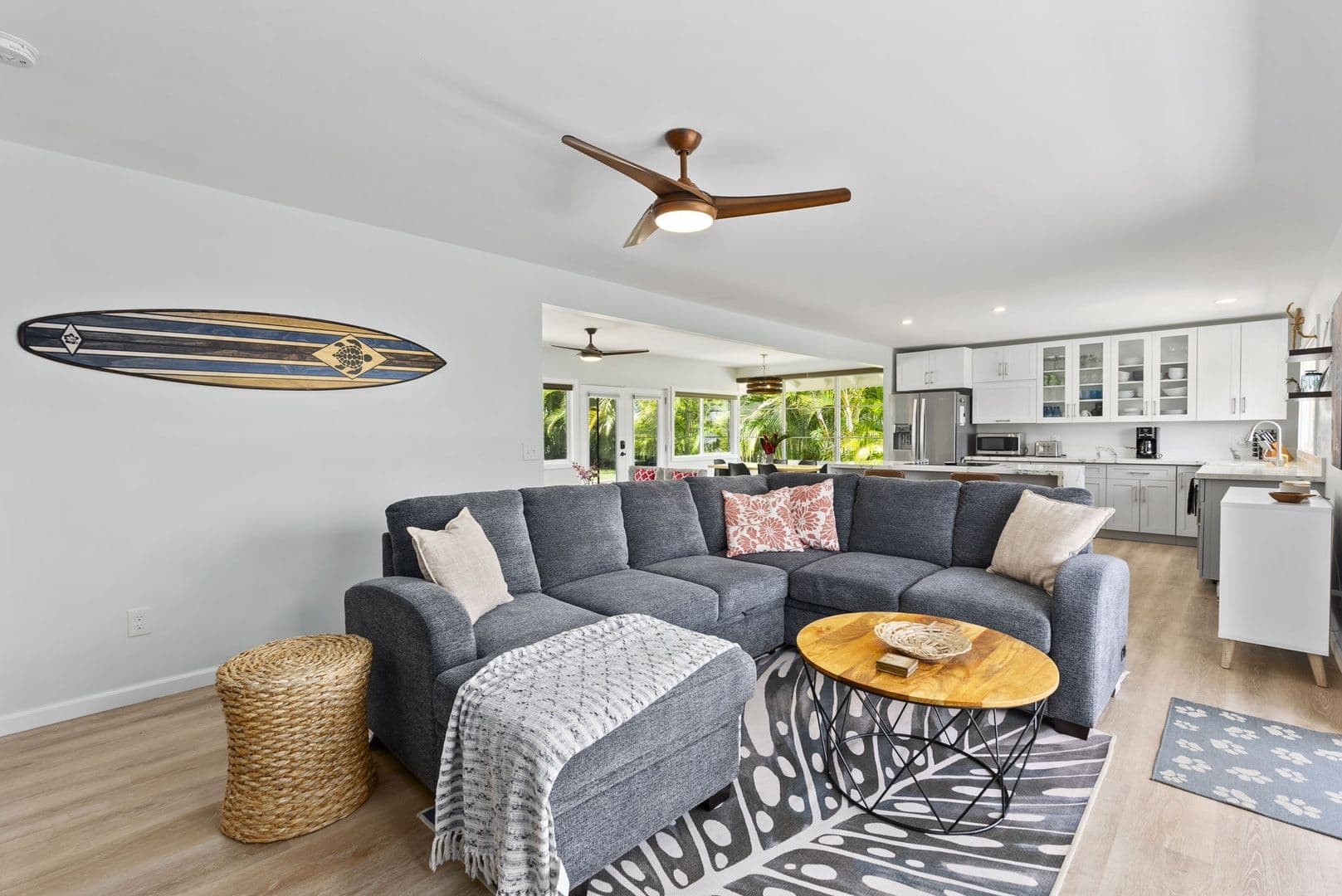 Kailua House: 1445 Mokolea Dr