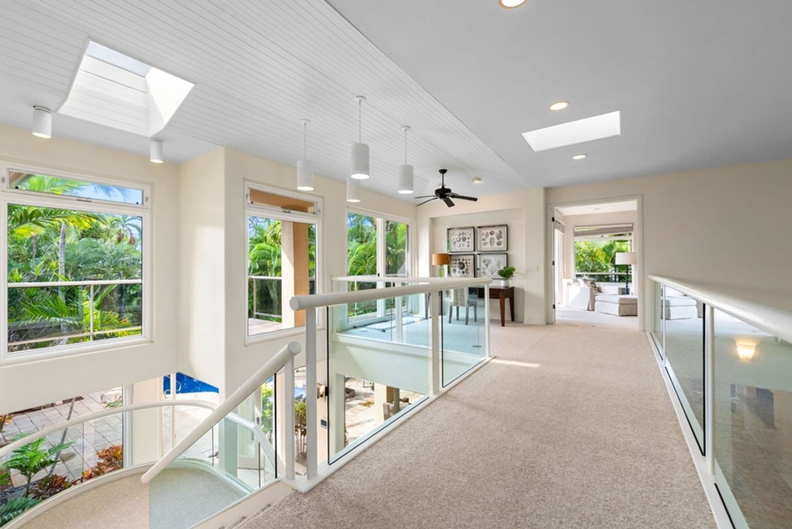 Honolulu House: 224C Kulamanu Pl
