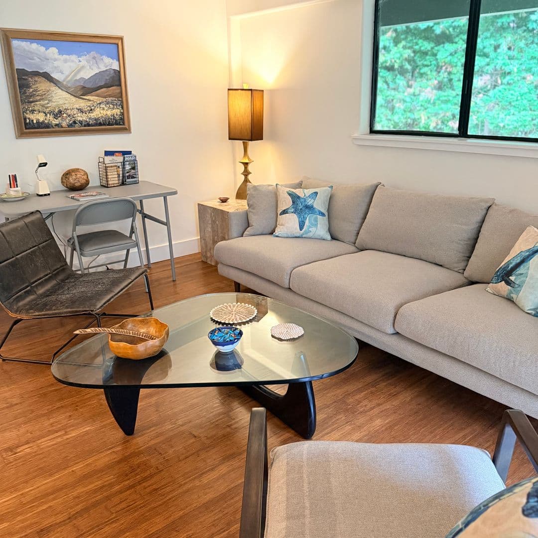 Haiku House: 4510 Waha Pl