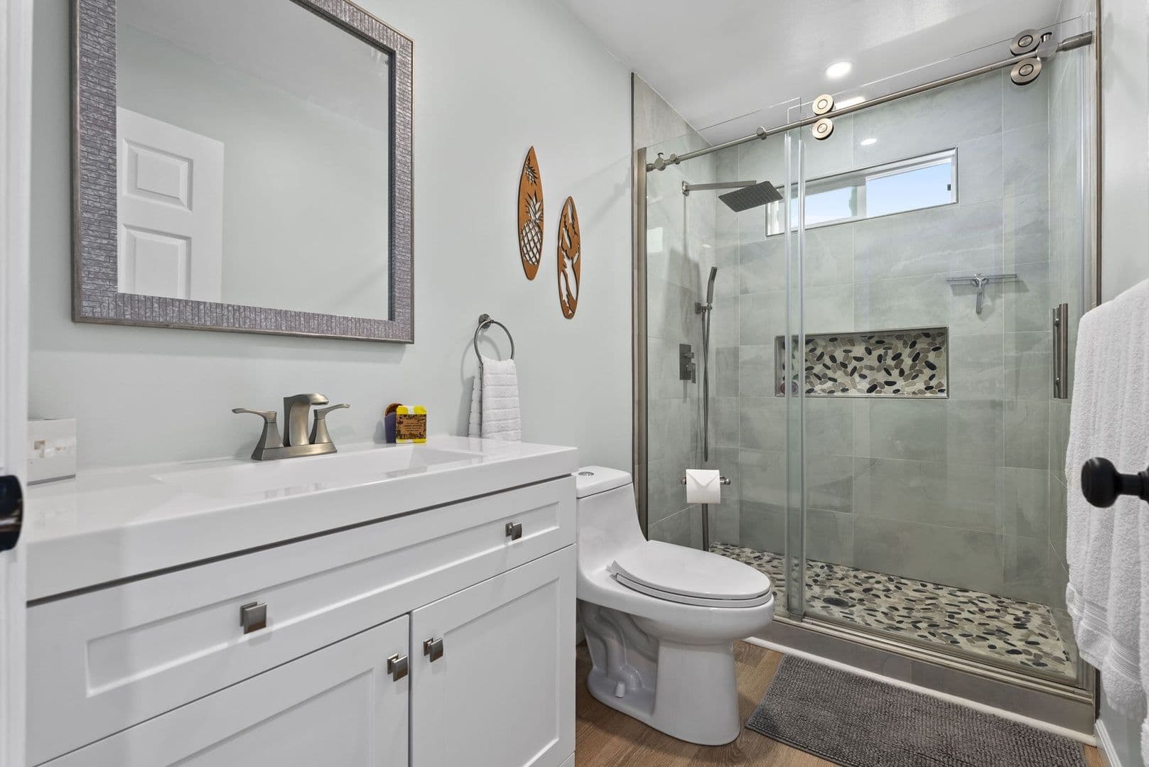 Kailua House: 1445 Mokolea Dr