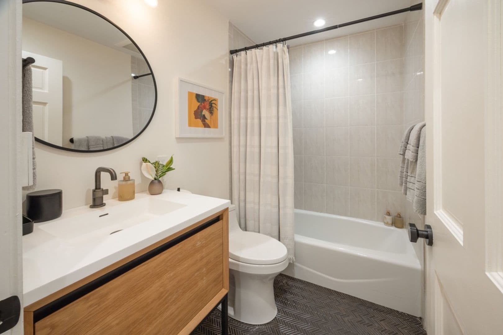 Kailua House: 149 Haokea Dr