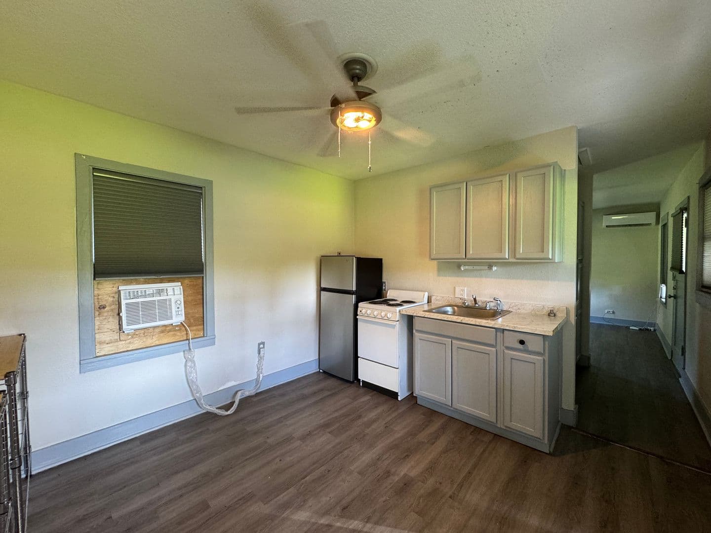 White Springs Apartment: 12534 Roberts St - Unit 1