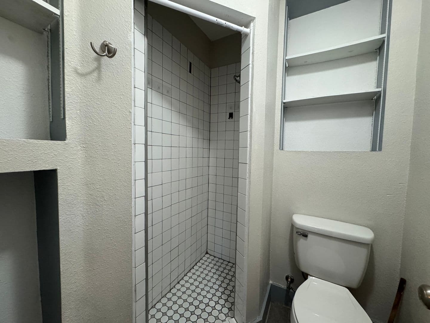 White Springs Apartment: 12534 Roberts St - Unit 1