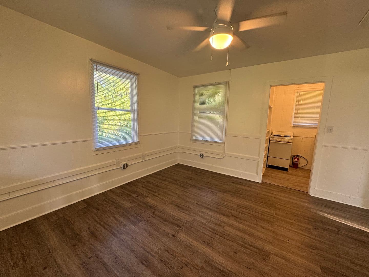 White Springs Apartment: 12534 Roberts St - Unit 5