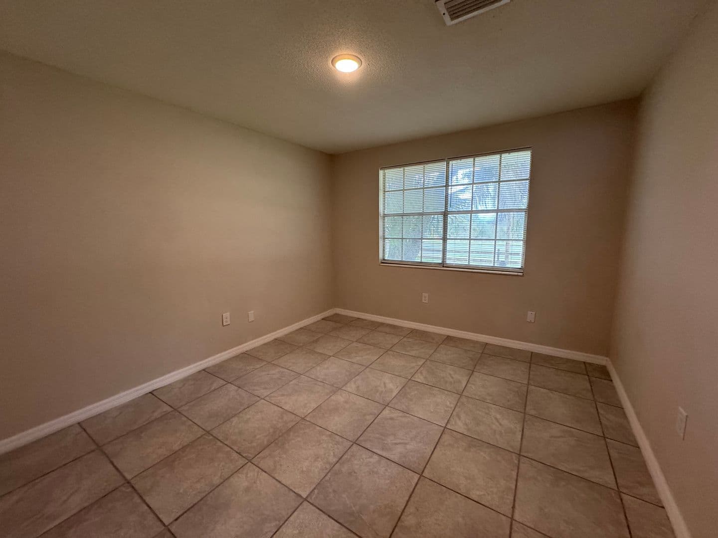 Lake City Apartment: SW Michigan Street