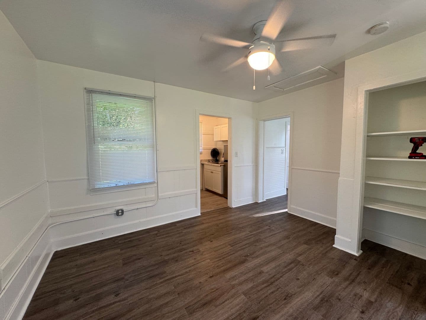 White Springs Apartment: 12534 Roberts St - Unit 5
