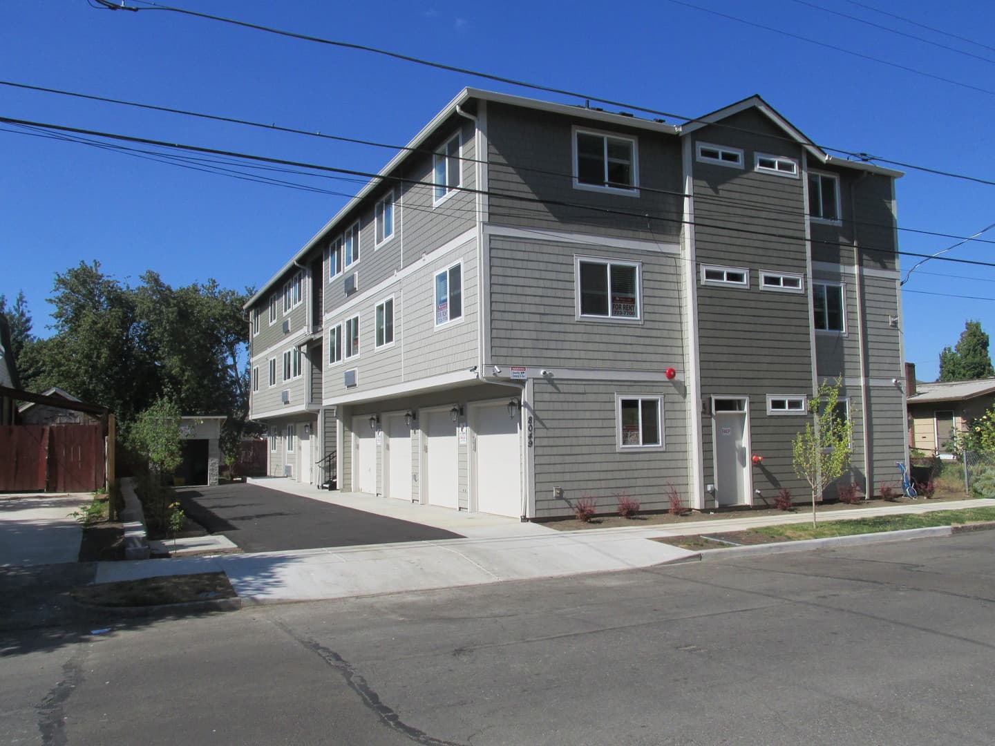 Portland Apartment: 8049 SE Center St.