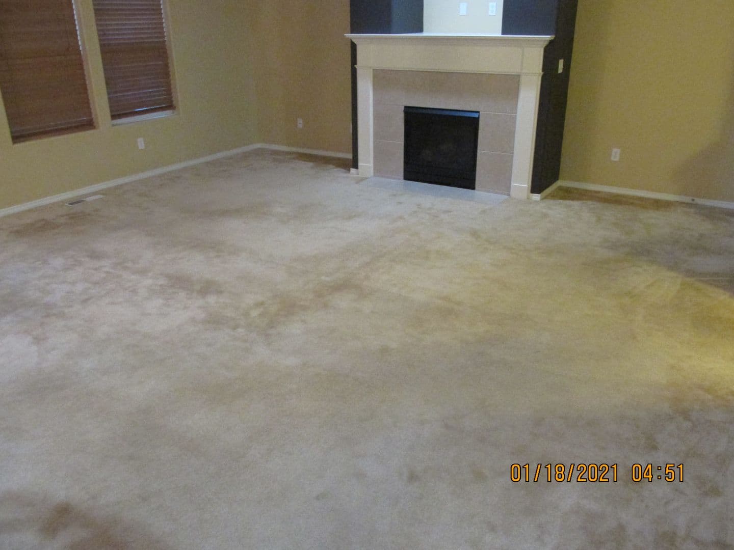 Troutdale House: 1651 SW Miranda Pl